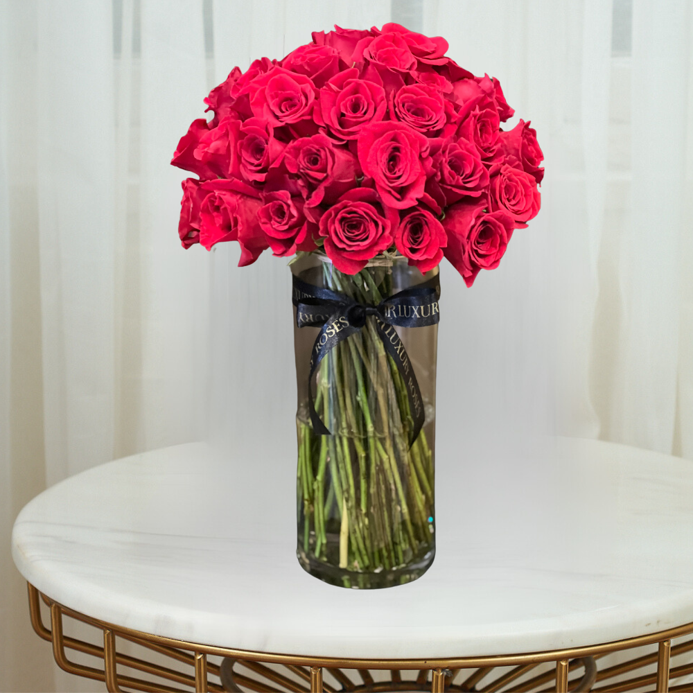 MEDIUM STEMMED RED ROSES BOUQUET
