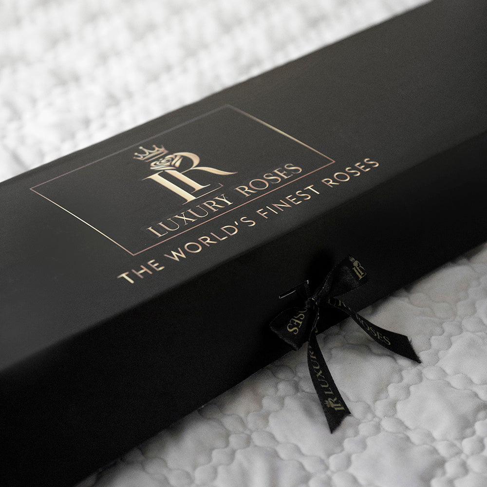LONG STEMMED RED ROSES LUXURY BOX – Luxury Roses